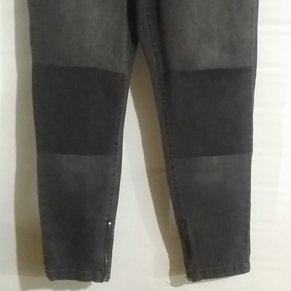 Calvin Klein Jean Legging Size 33 inch Waist - Picture 2 of 7